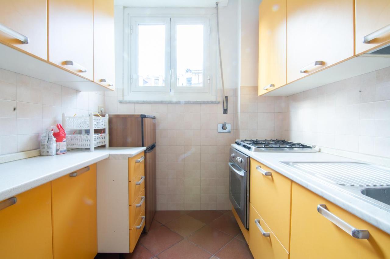 Guest House Torino Porta Nuova Турин Екстер'єр фото
